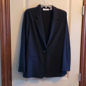 Size 8 women's Sag Harbor black blazer